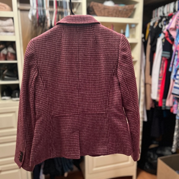 Talbots, Size 2P, burgundy blazer - Picture 3 of 4